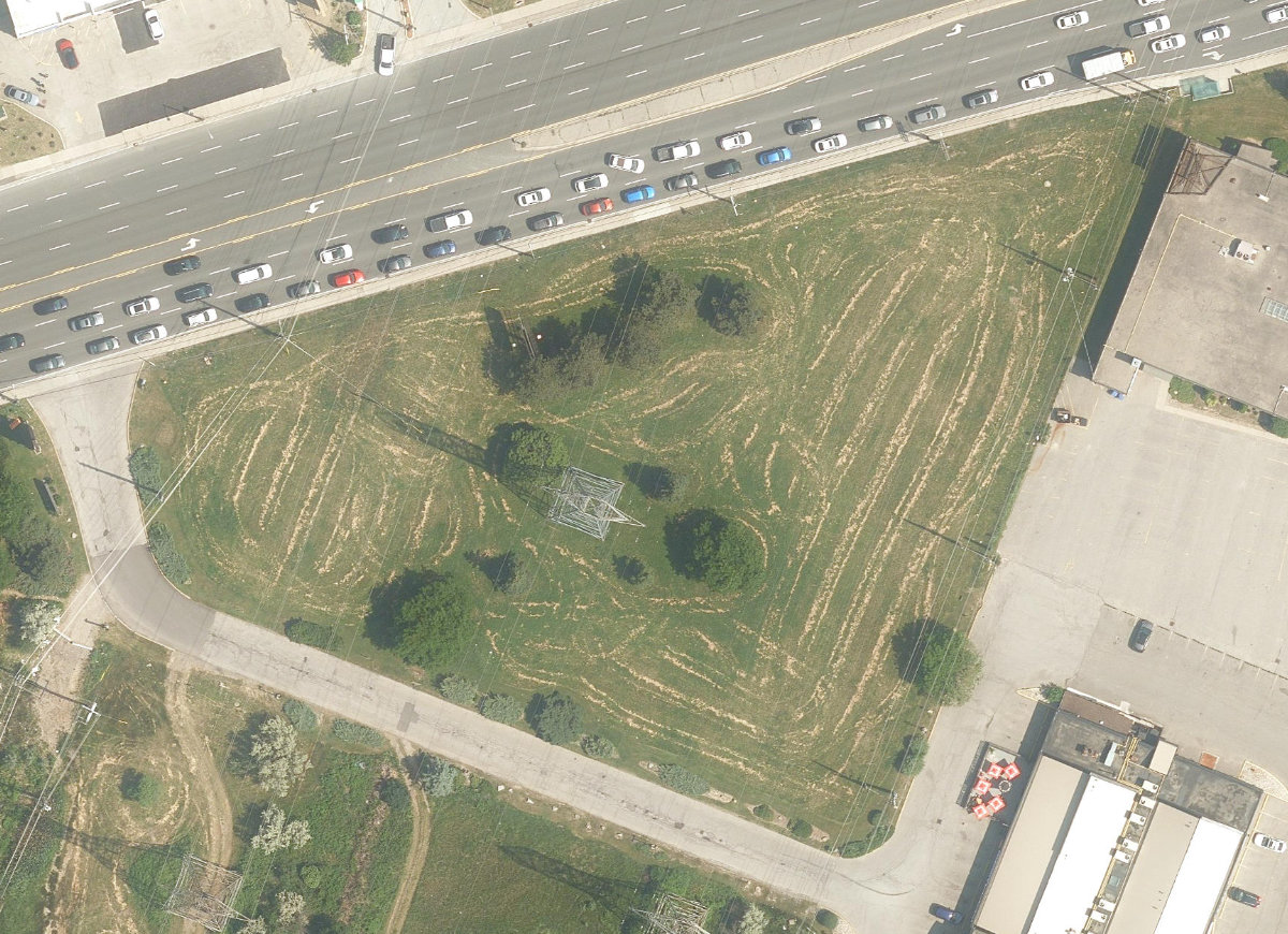 Etobicoke Hydro Green Space — site photograph