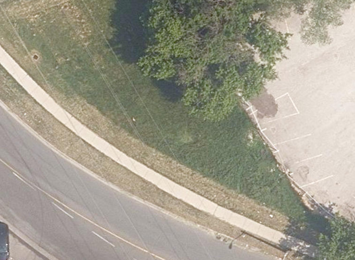 Etobicoke Hydro Green Space — site photograph