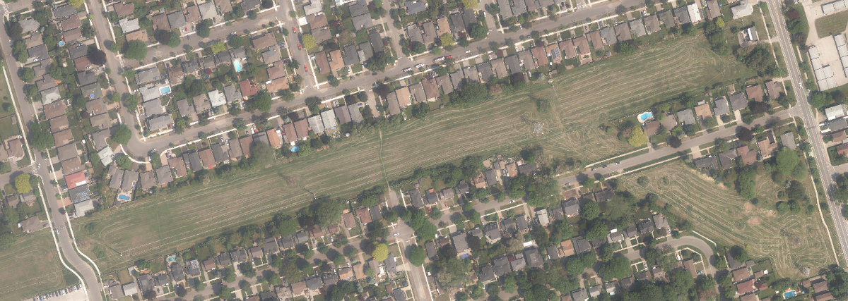 Etobicoke Hydro Green Space — site photograph