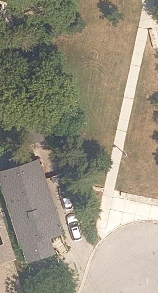 Kempford Parkette — site photograph