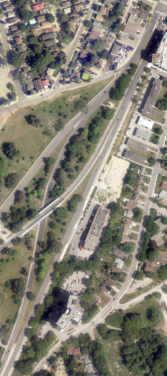 Cenotaph Traffic Island — site photograph