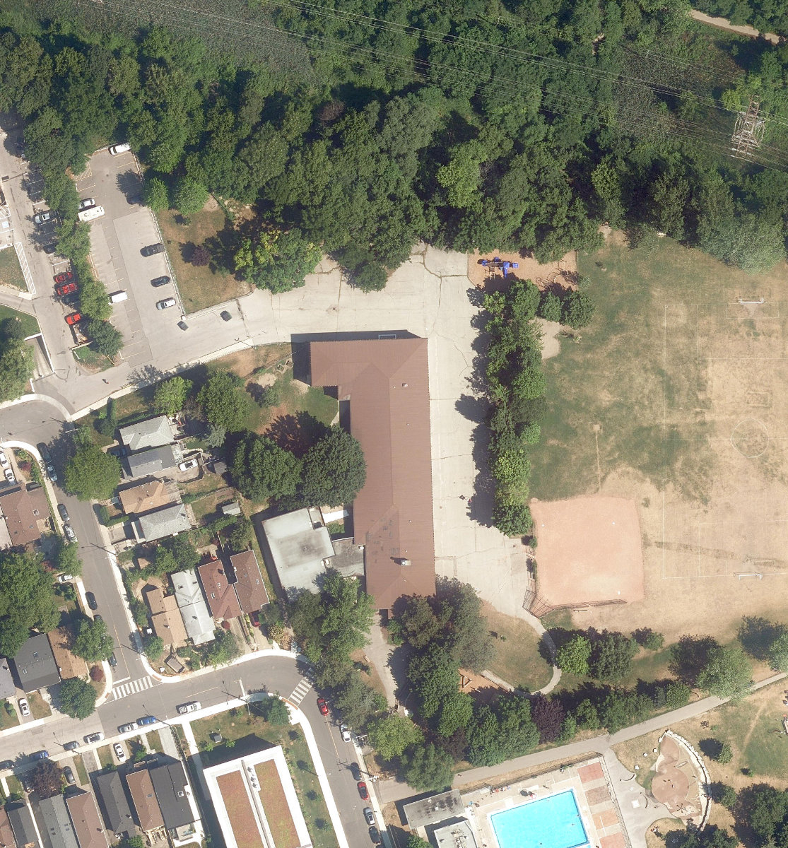 PARKSIDE ELEMENTARY SCHOOL - Building Grounds — site photograph