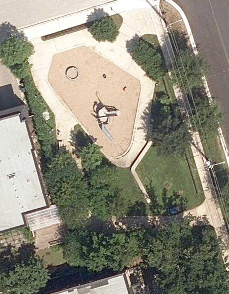 Page Parkette — site photograph