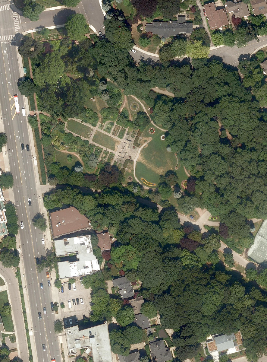 Alexander Muir Memorial Gardens — site photograph