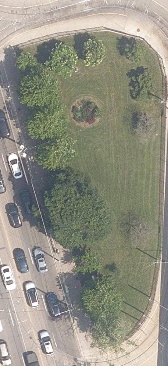 Ed And Anne Mirvish Parkette — site photograph