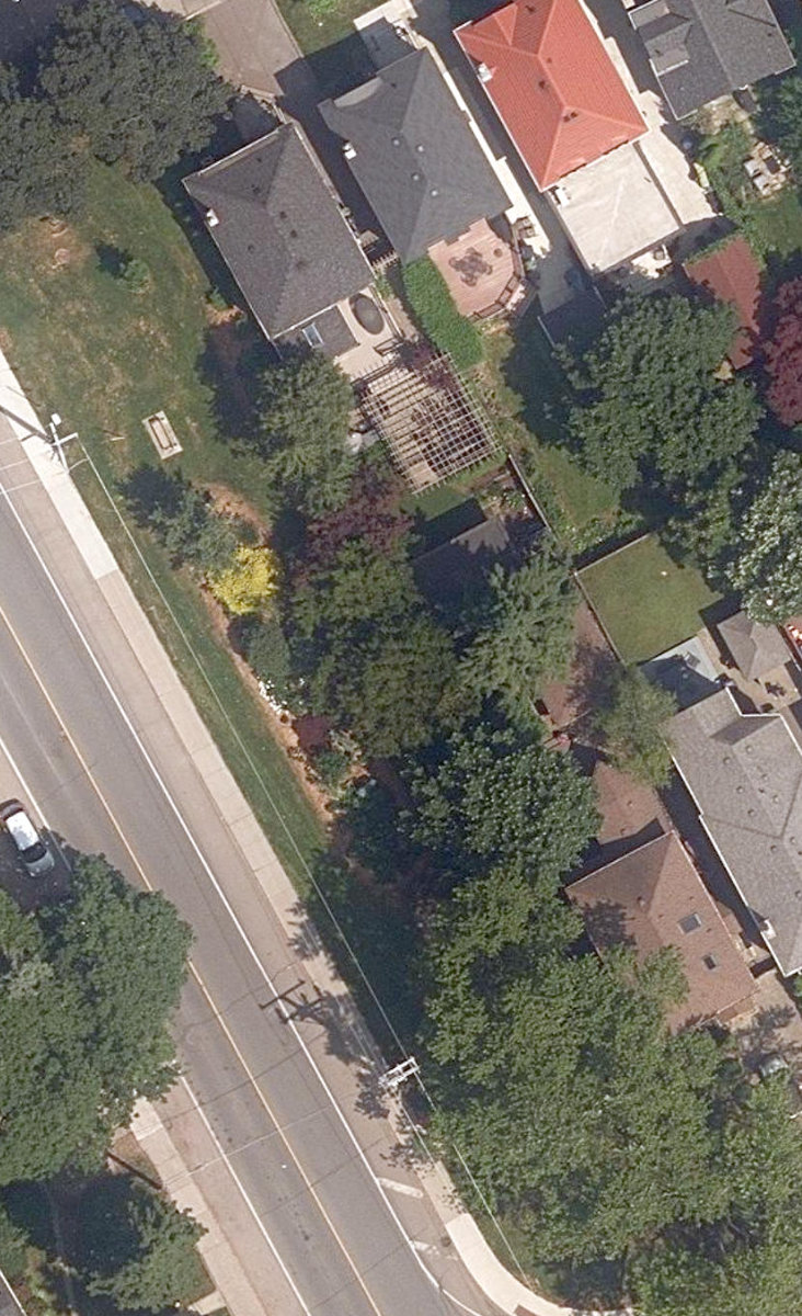 Sunnybrook Parkette — site photograph