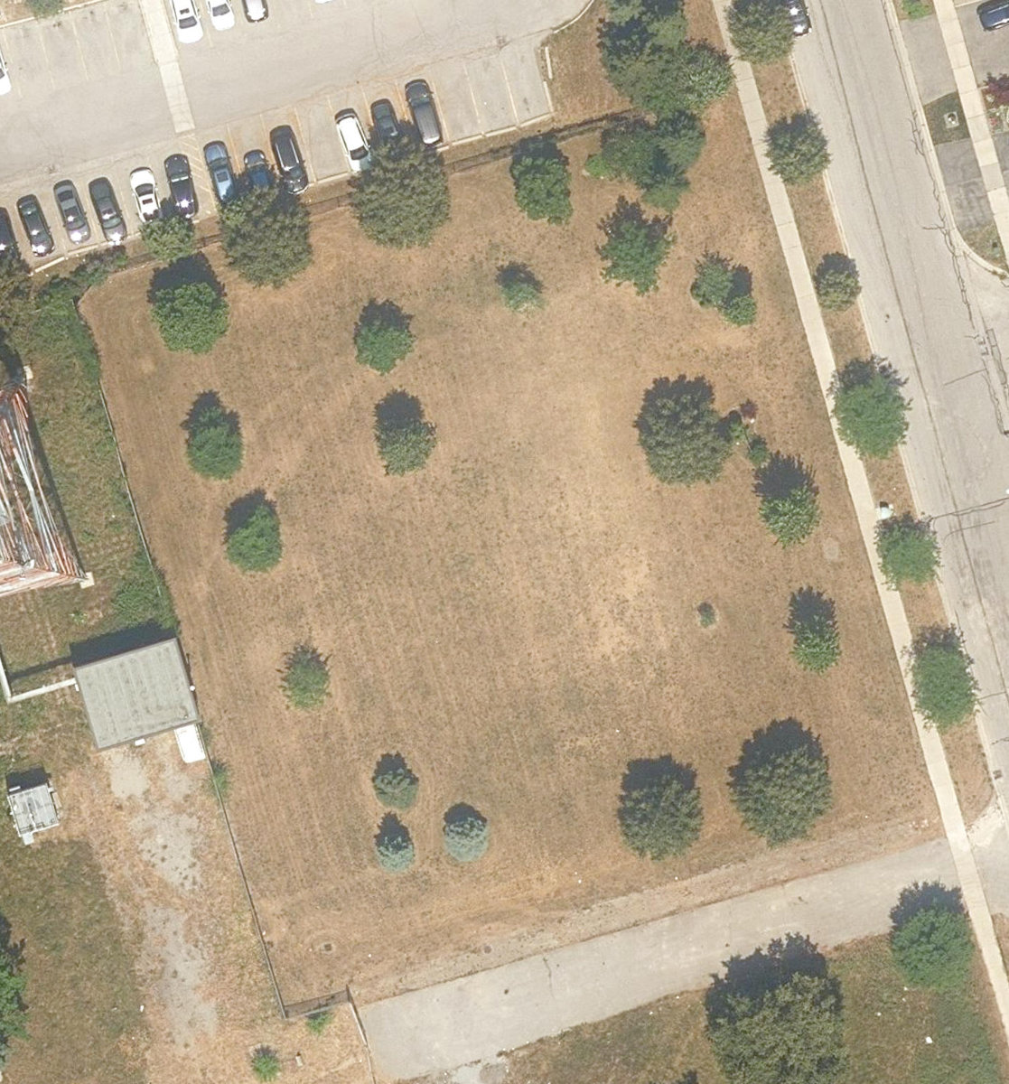 Kennedy - Lawrence Parkette — site photograph