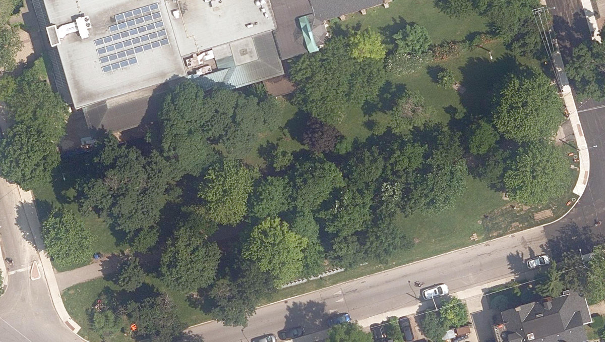 St. Alban'S Square — site photograph