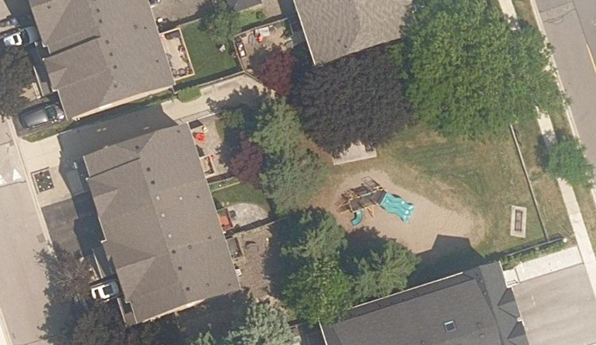 Skeens Lane Parkette — site photograph