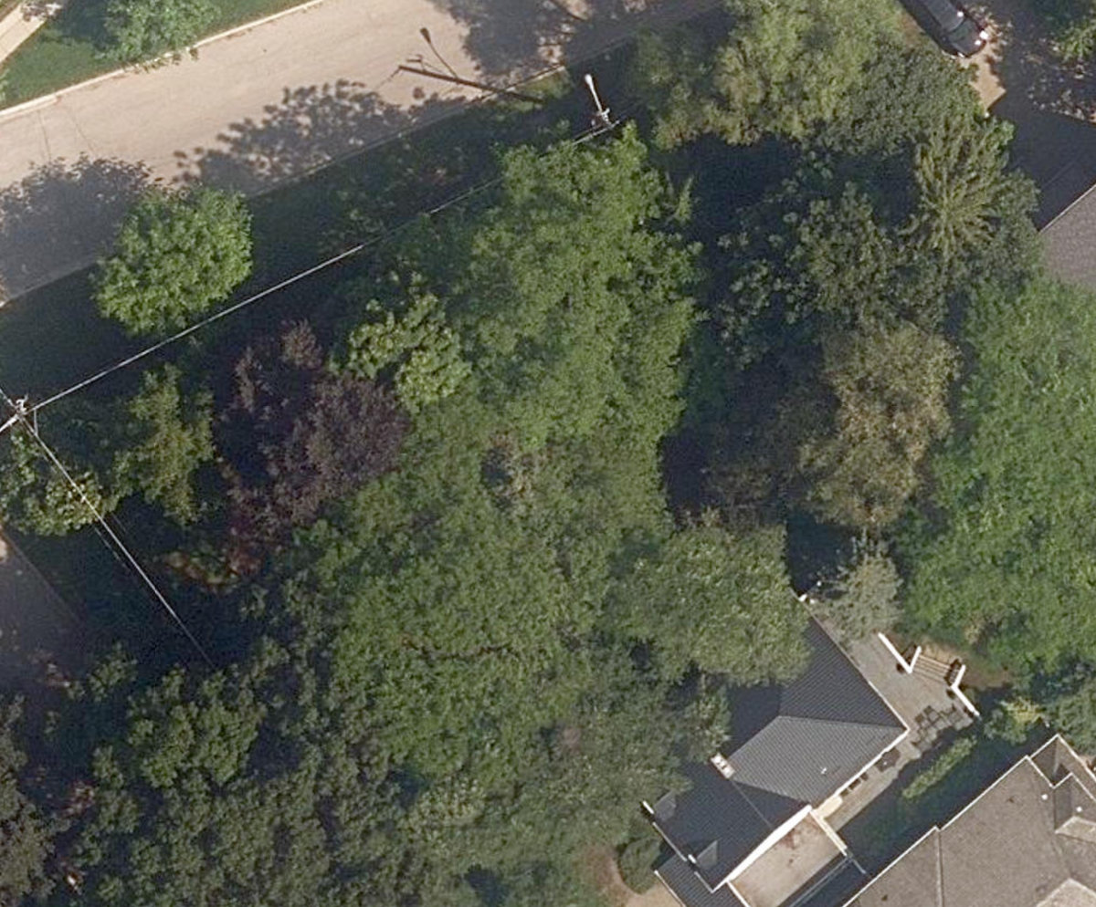 Stewart A. Mcgregor Parkette — site photograph