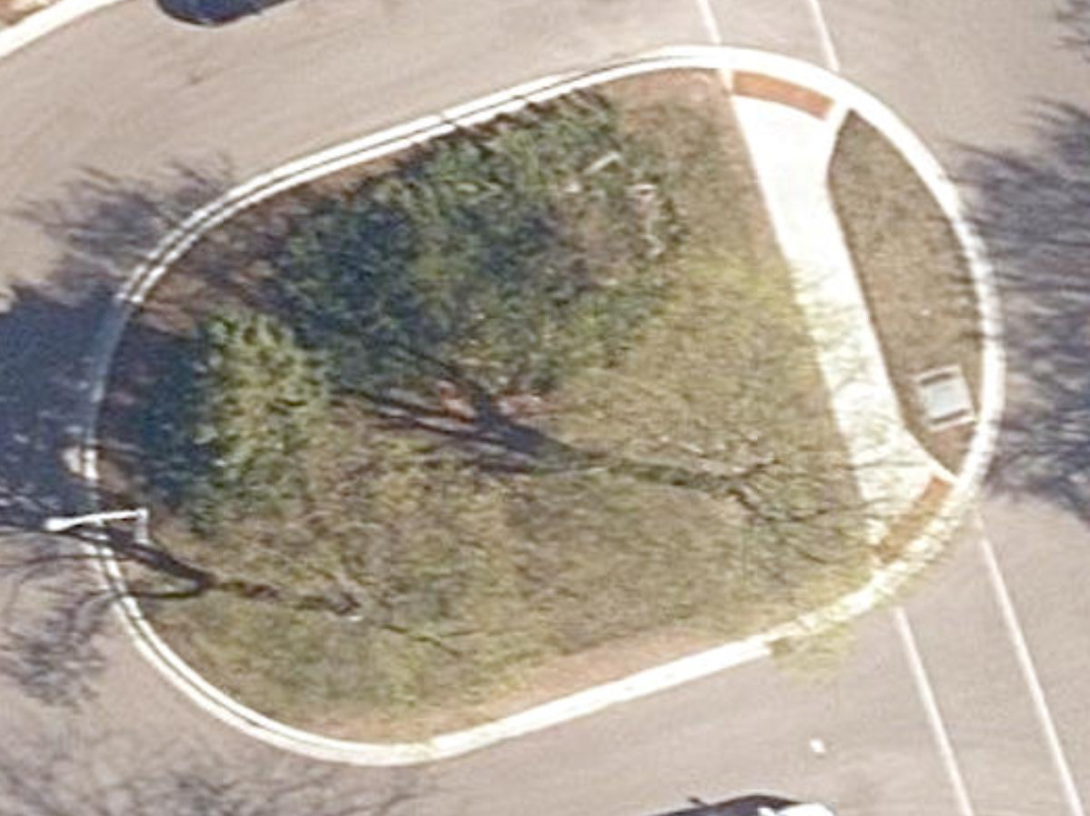 Alicewood Court Parkette — site photograph