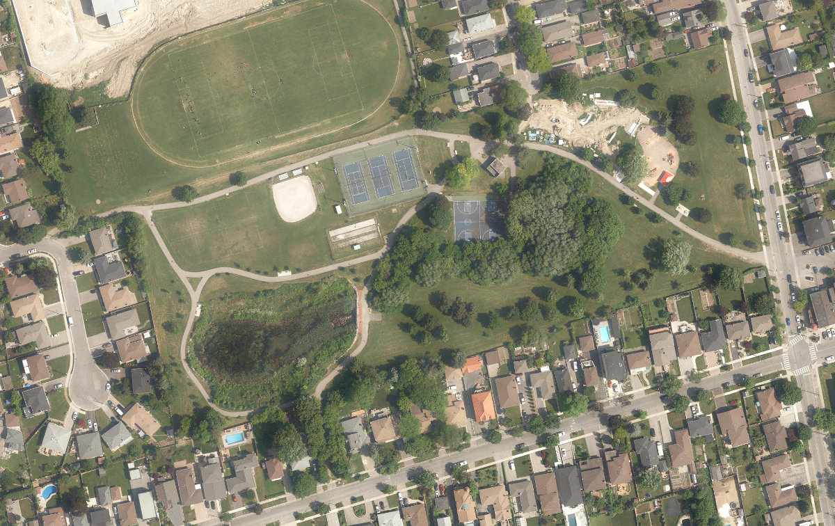 Maple Leaf Park — aerial / top-down view