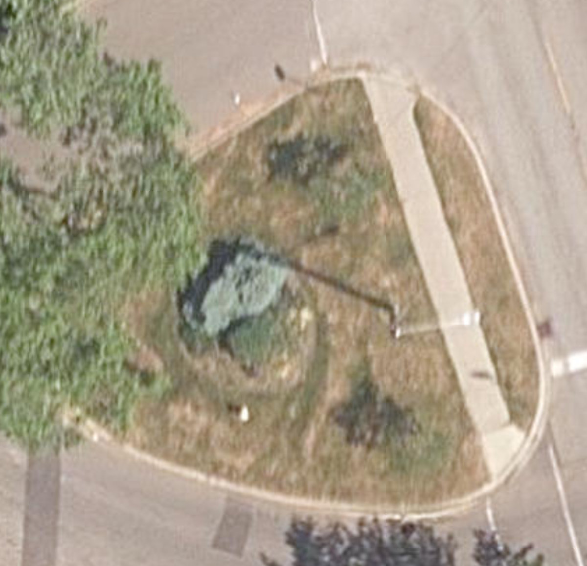 King George West Parkette — site photograph