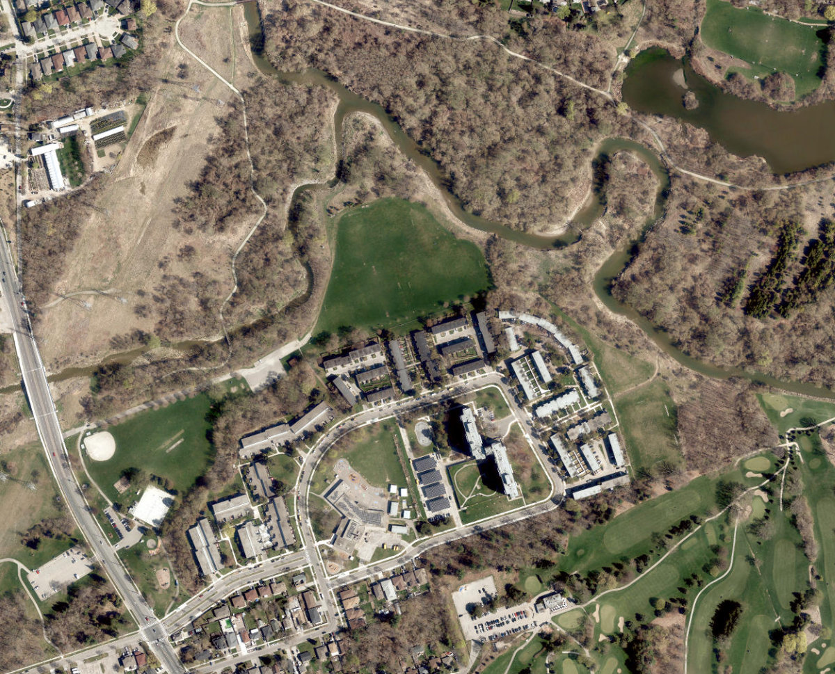 Summerlea Park — aerial / top-down view