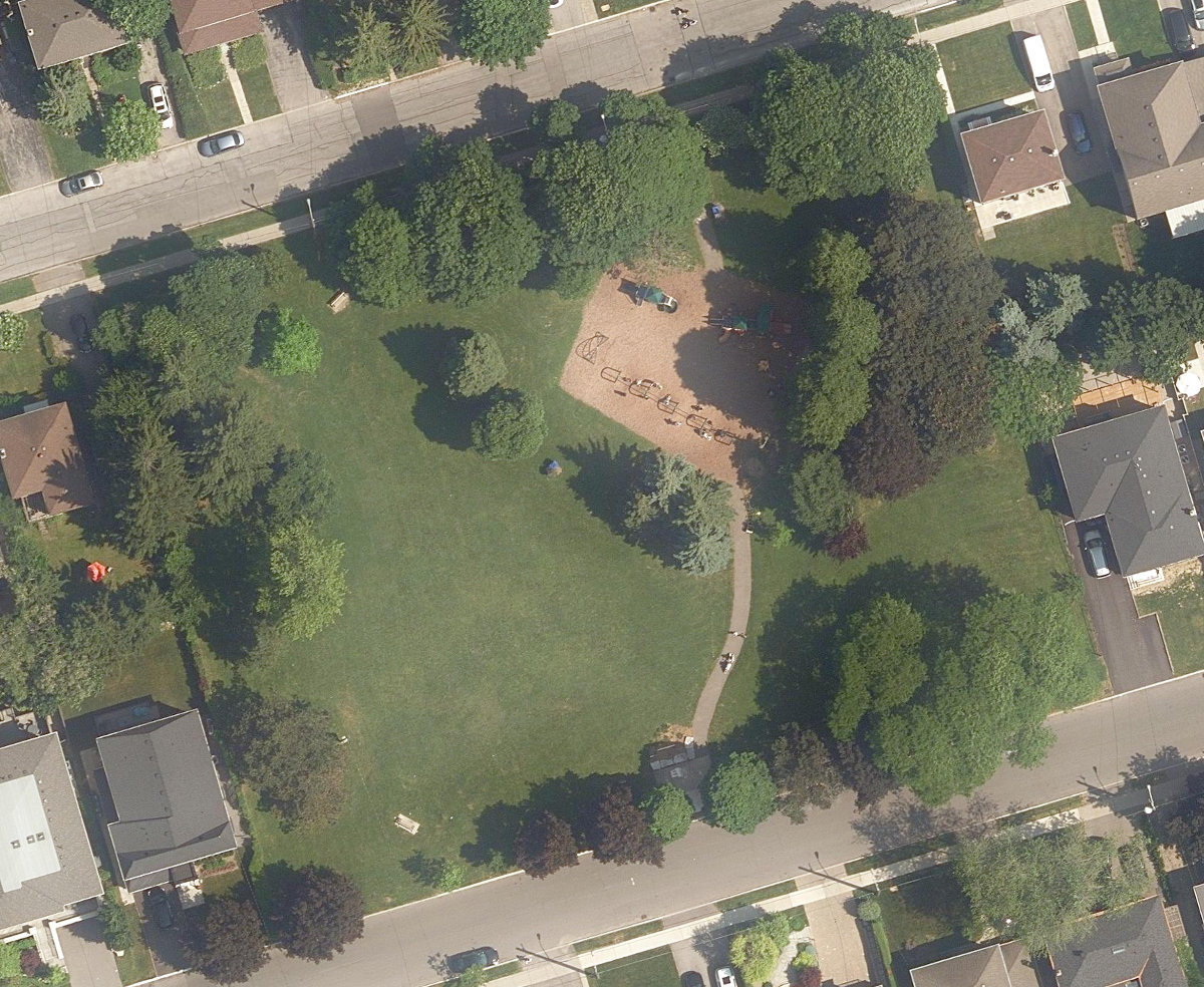 Dell Park — aerial / top-down view