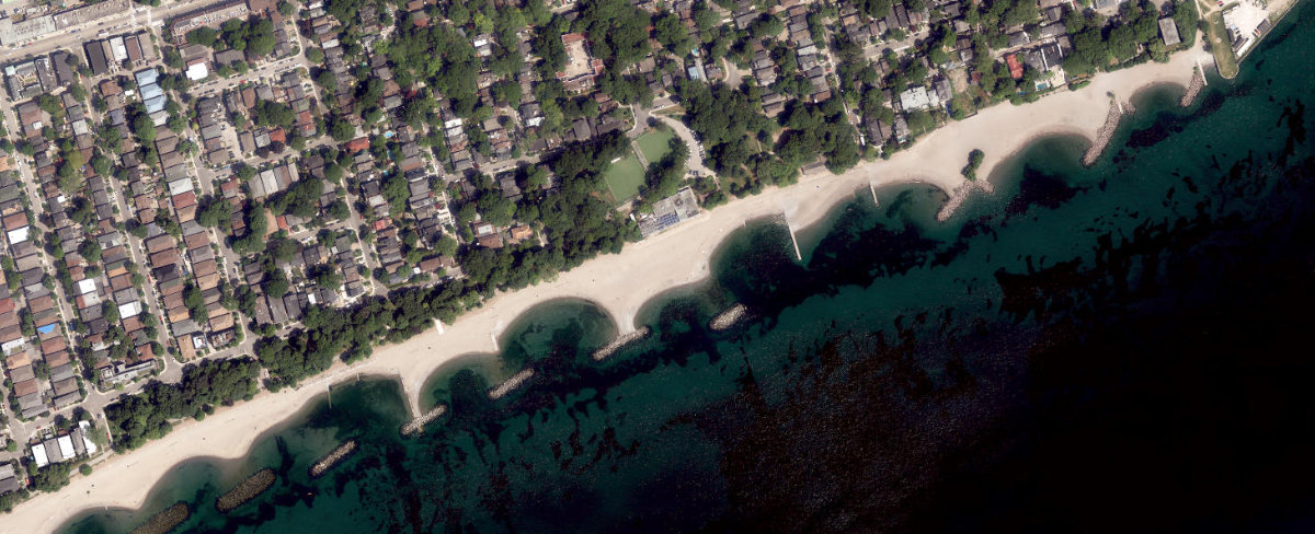Balmy Beach Park — aerial / top-down view