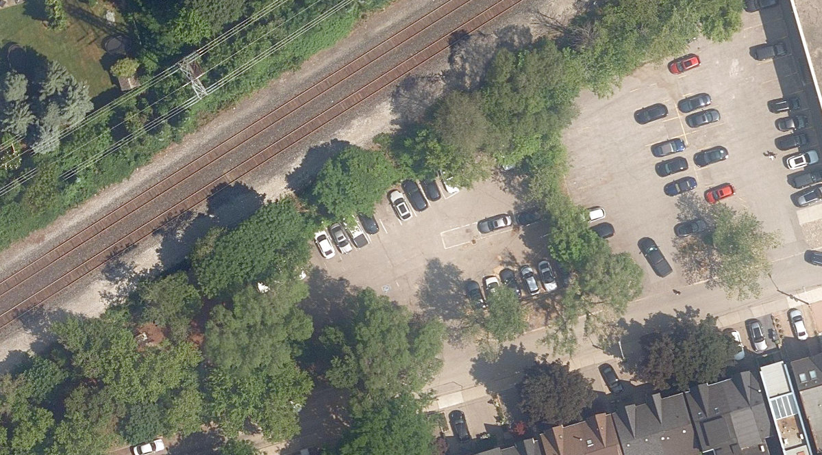 Marlborough Place Parkette — site photograph