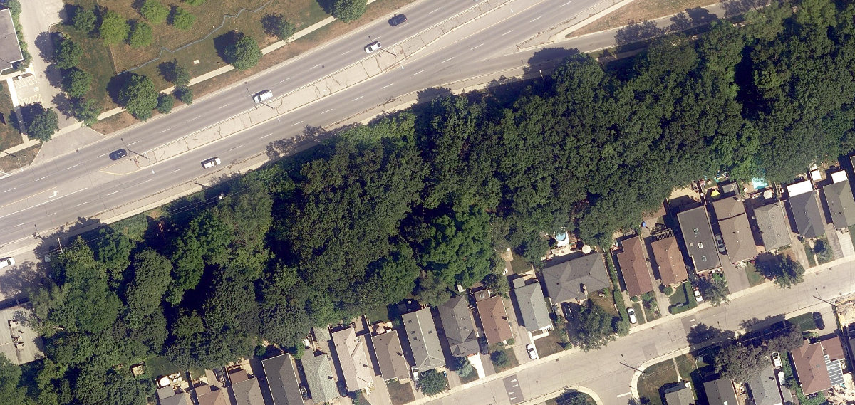Danforth - Birchmount Parkette — site photograph