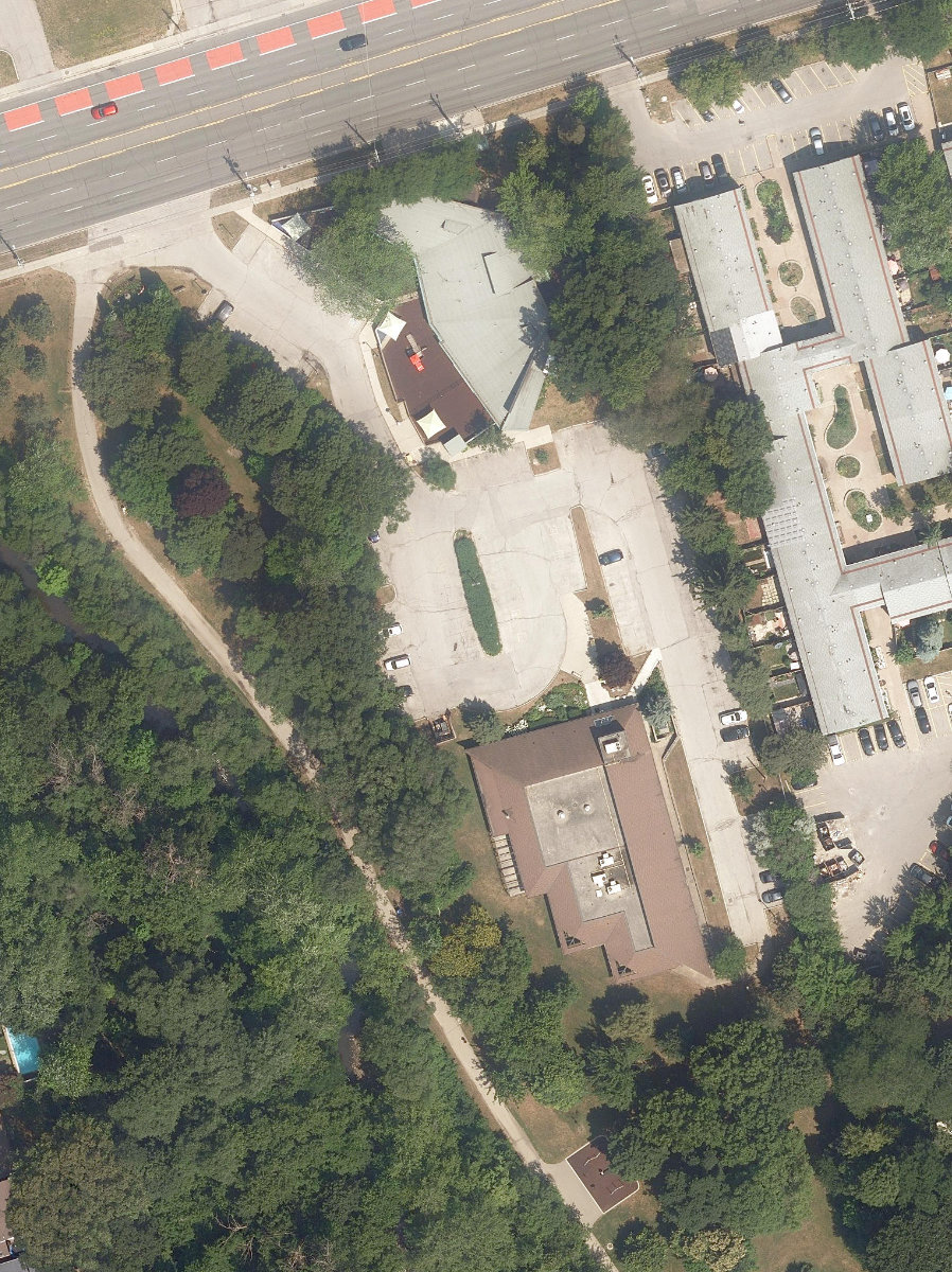 BIRKDALE COMMUNITY CENTRE - Building Grounds — site photograph