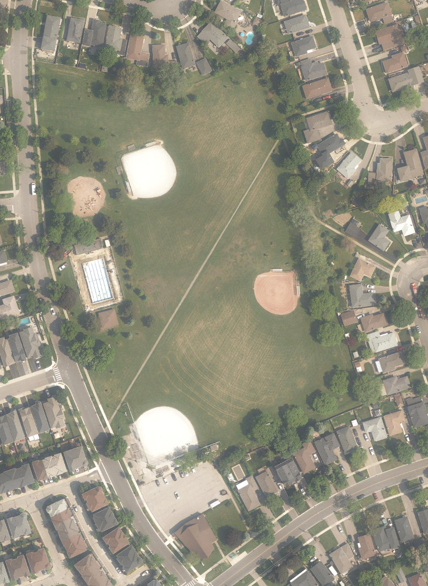 Eringate Park — aerial / top-down view