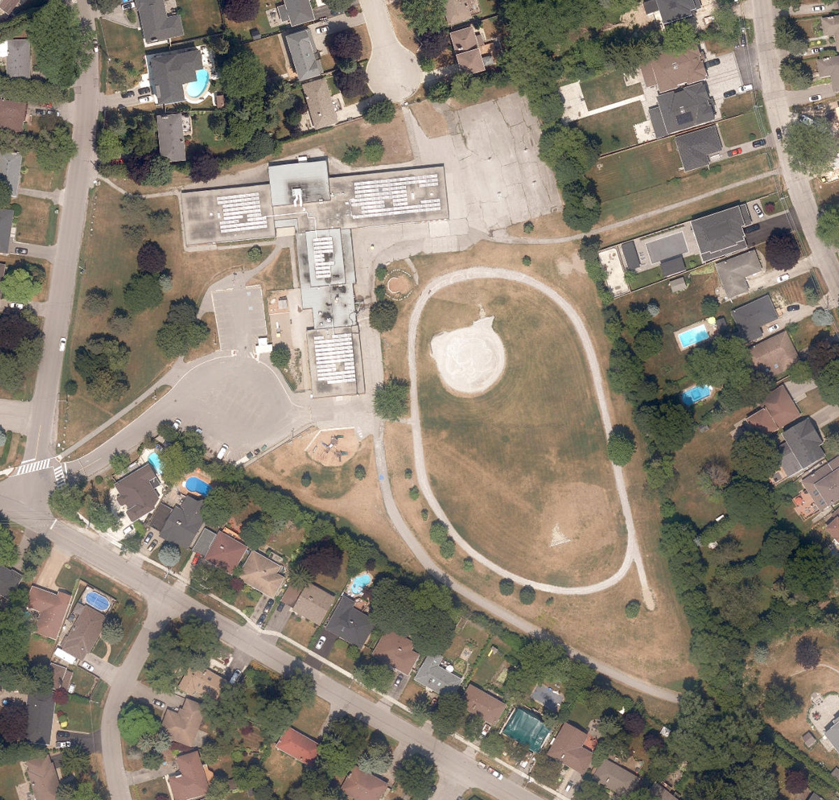 WEST ROUGE ELEMENTARY SCHOOL - Building Grounds — site photograph
