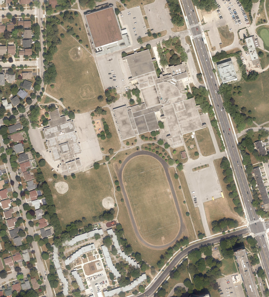 STEPHEN LEACOCK COLLEGIATE INSTITUTE - Building Grounds — site photograph
