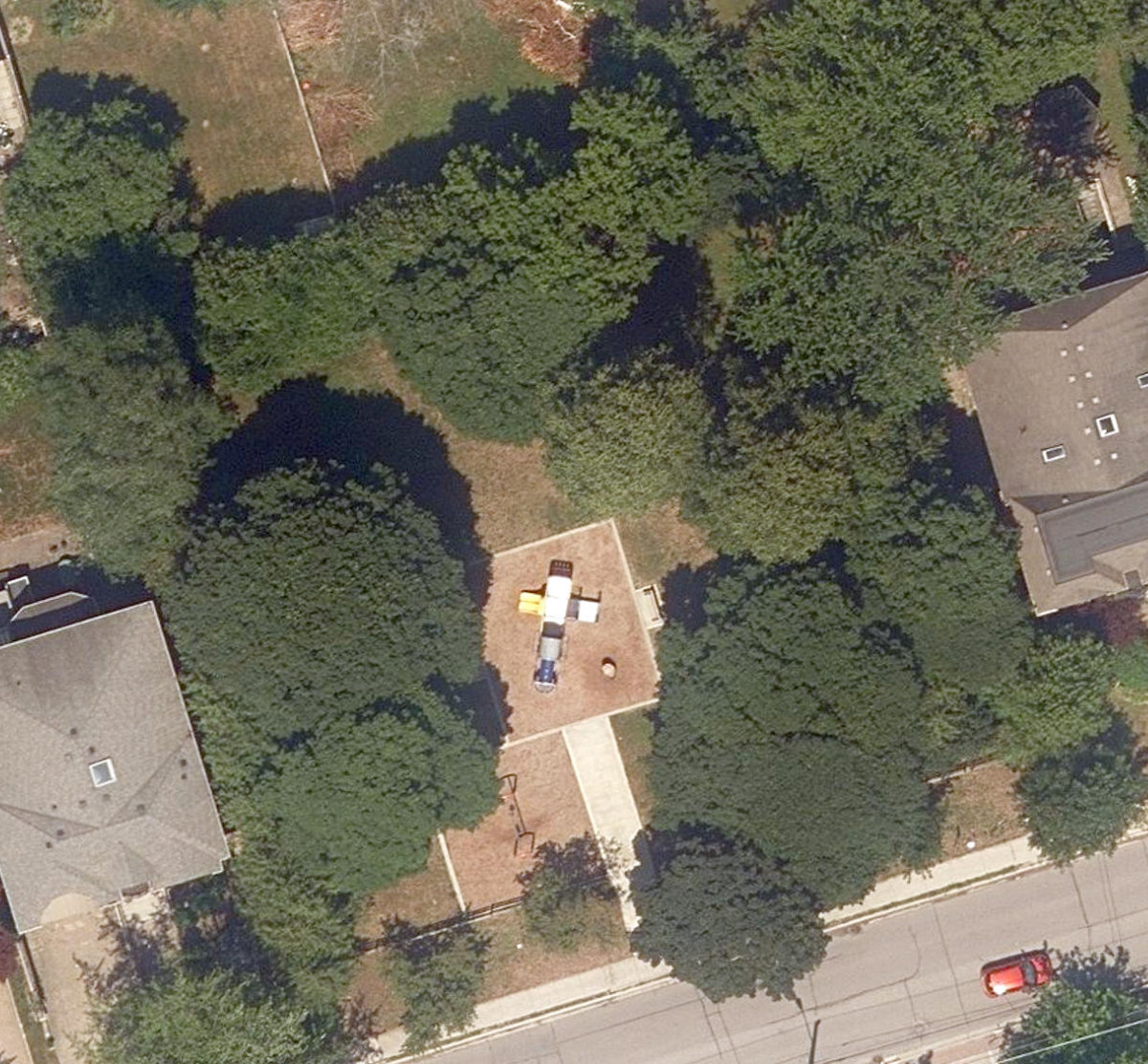 Empress Tot Lot — site photograph