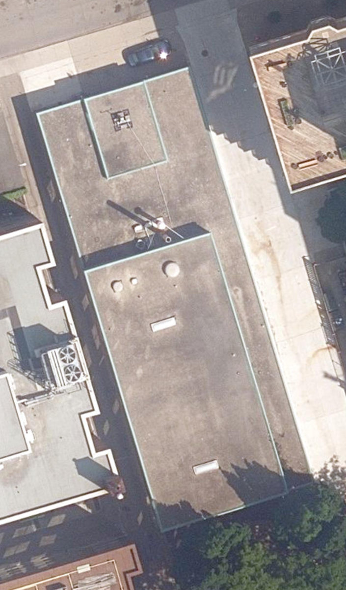 HARRISON POOL - Building Grounds — site photograph