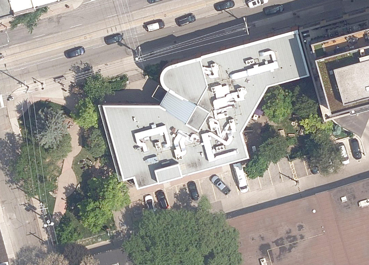 PARKDALE HEALTH CENTRE - Building Grounds — site photograph