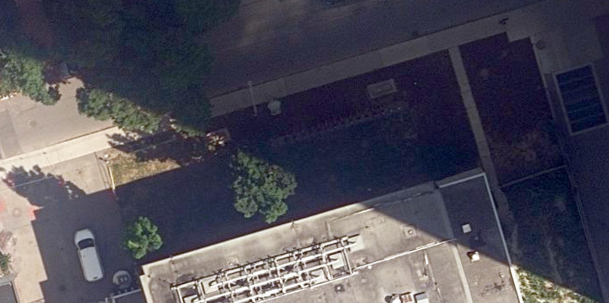 Charles Street Parkette — site photograph