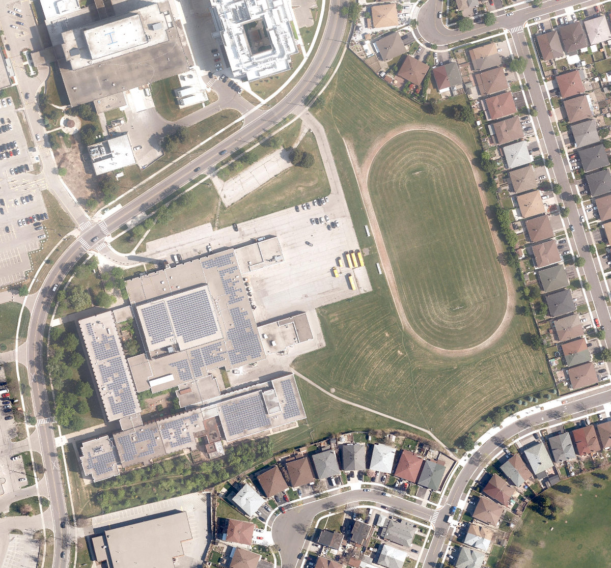 WESTVIEW CENTENNIAL SECONDARY SCHOOL - Building Grounds — site photograph