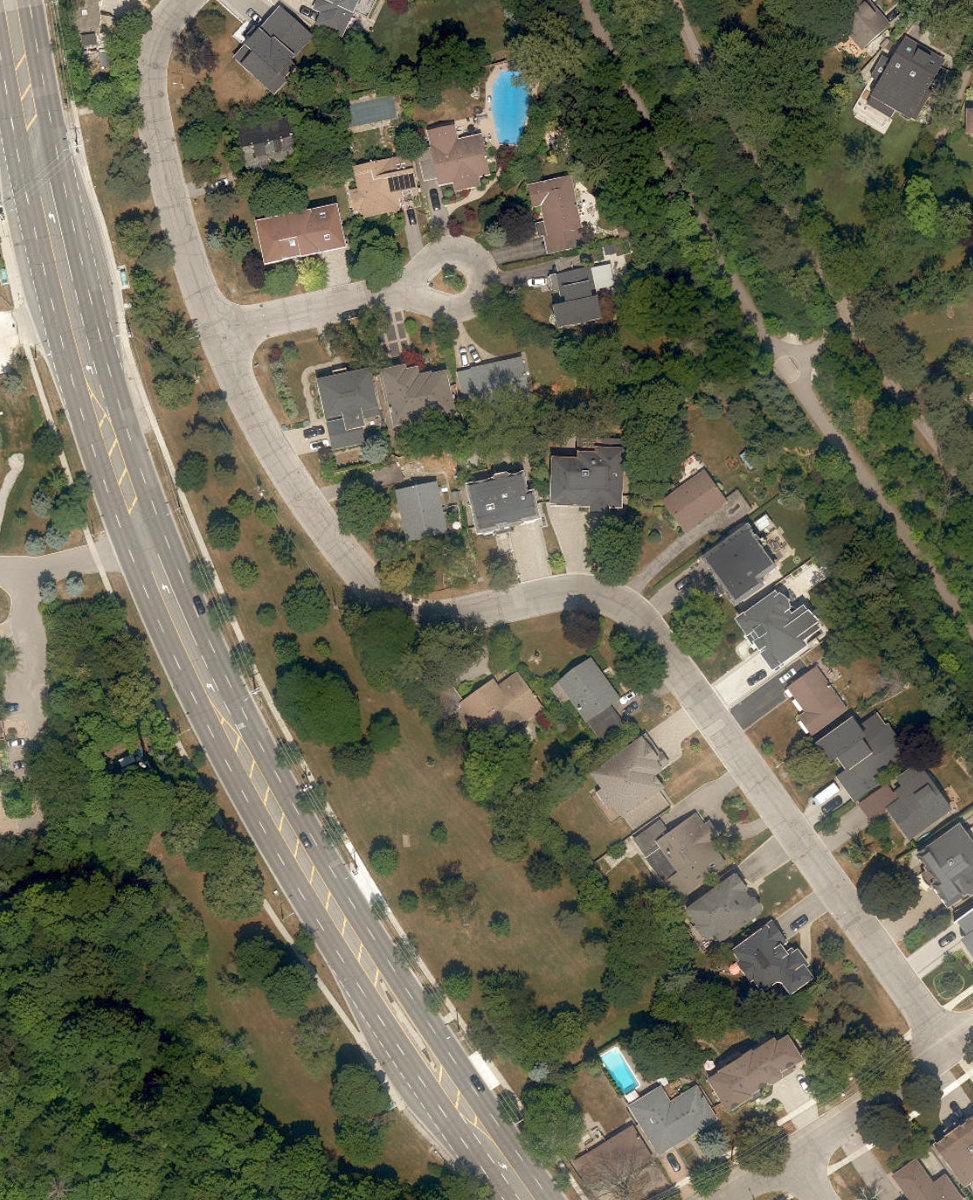 Tottenham Parkette — aerial / top-down view