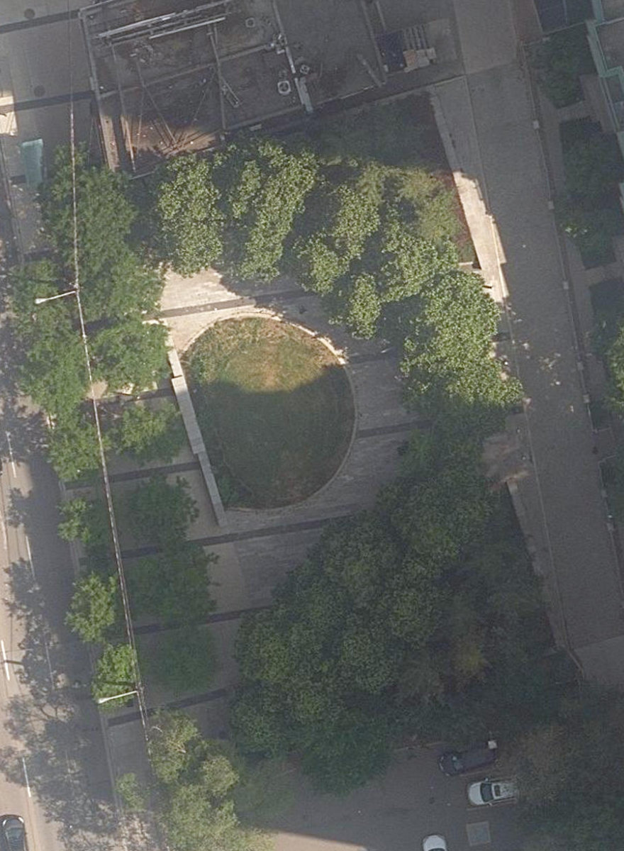 Olive Square Park — site photograph