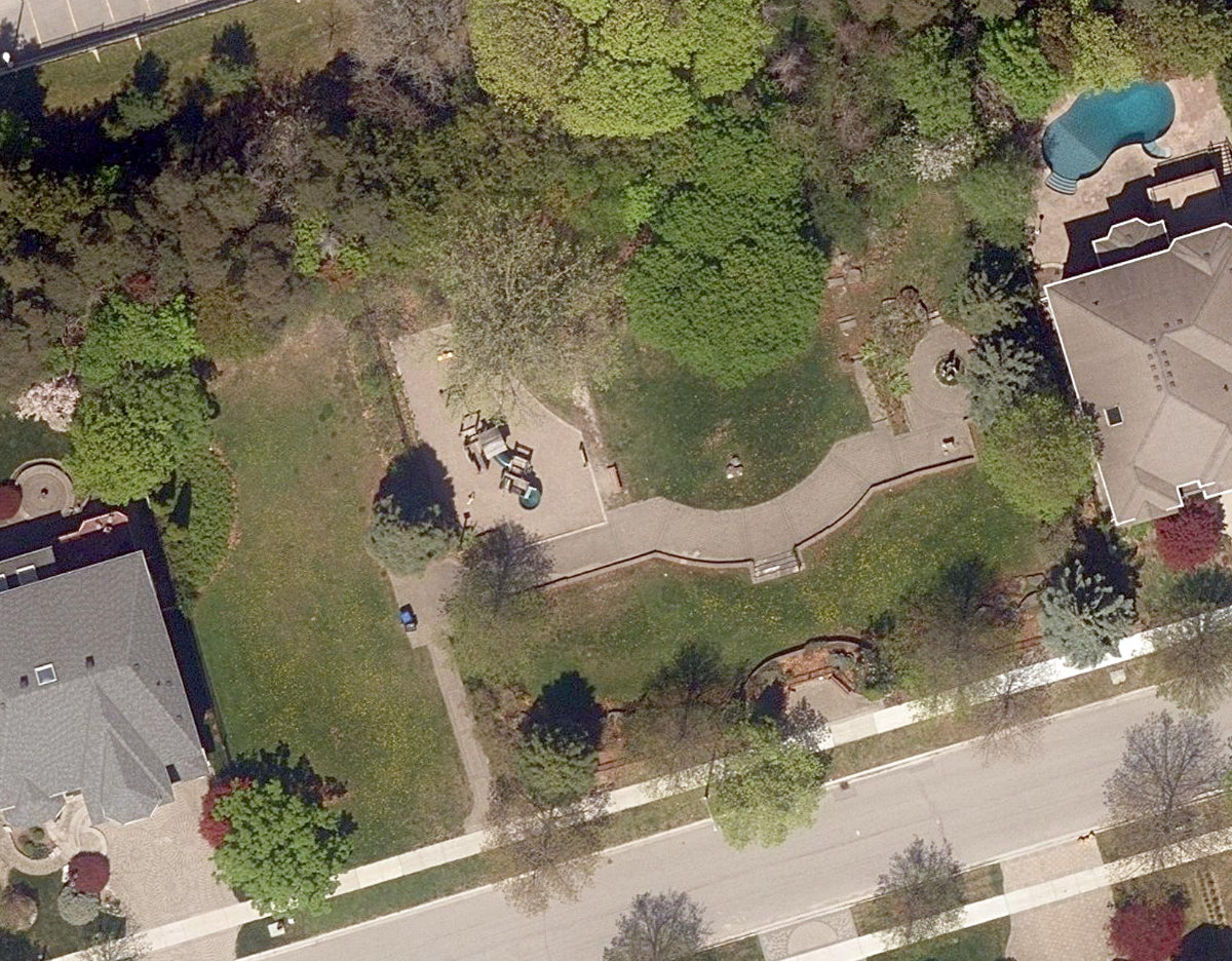 Bowan Court Parkette — site photograph