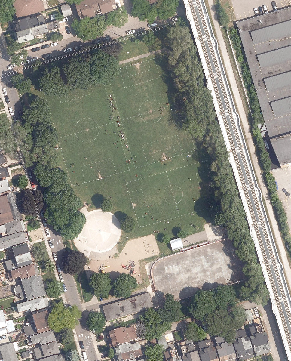 Campbell Avenue Playground — site photograph