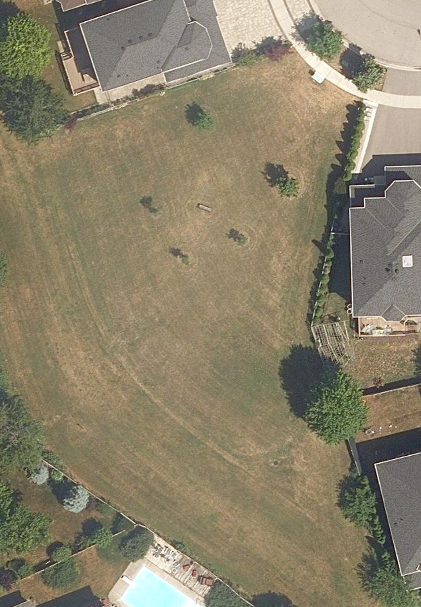 Candlebrook Crescent Park — site photograph