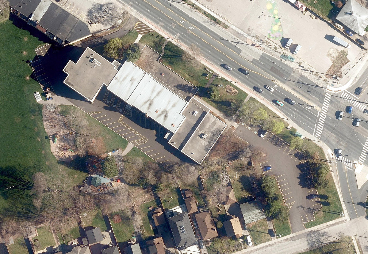THISTLETOWN MULTI-SERVICE CENTRE - Building Grounds — site photograph