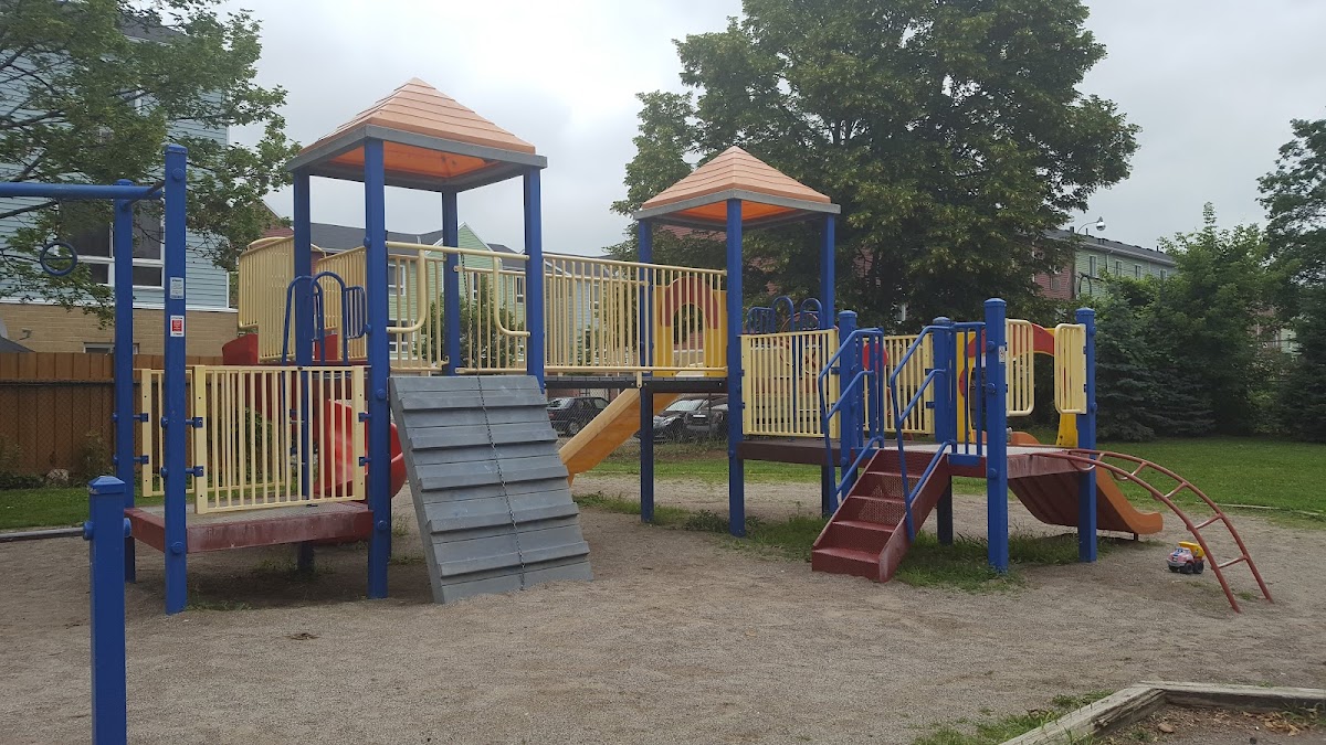 Henrietta Park — site photograph