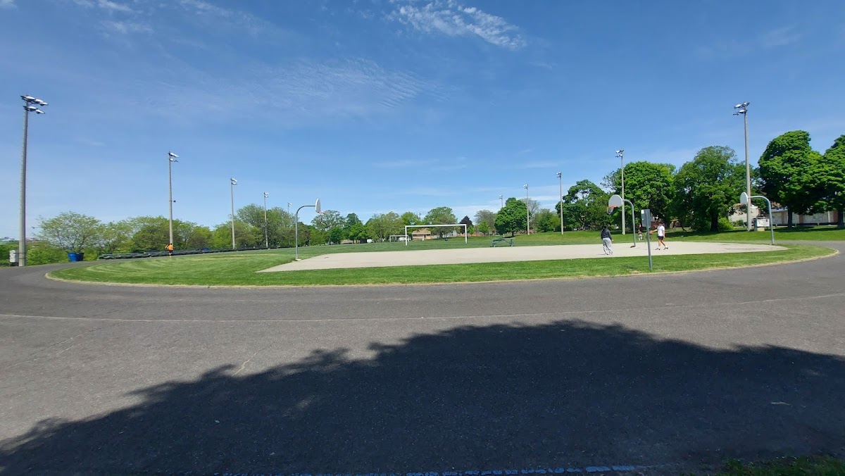 Earlscourt Park — site photograph