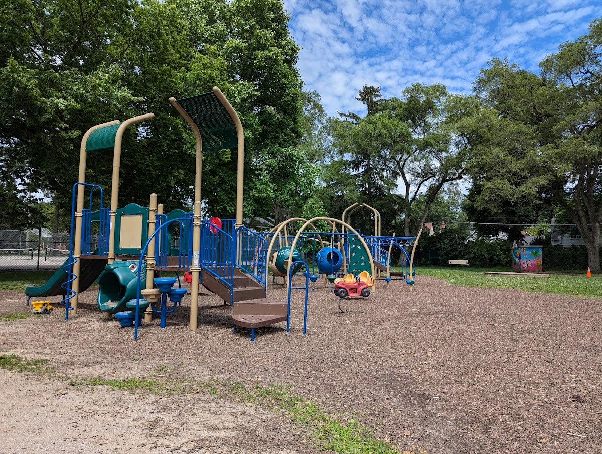 Sunnylea Park — site photograph