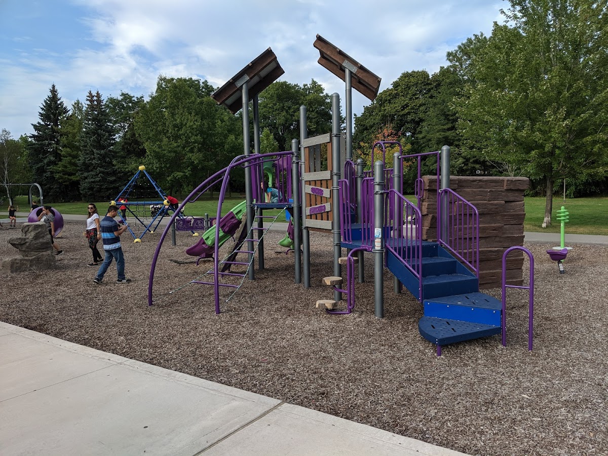 East Mall Park — site photograph