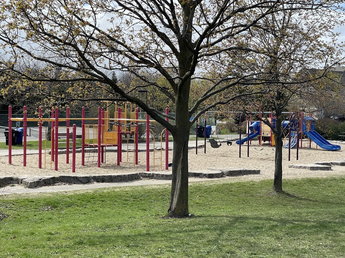 Balmoral Park — site photograph