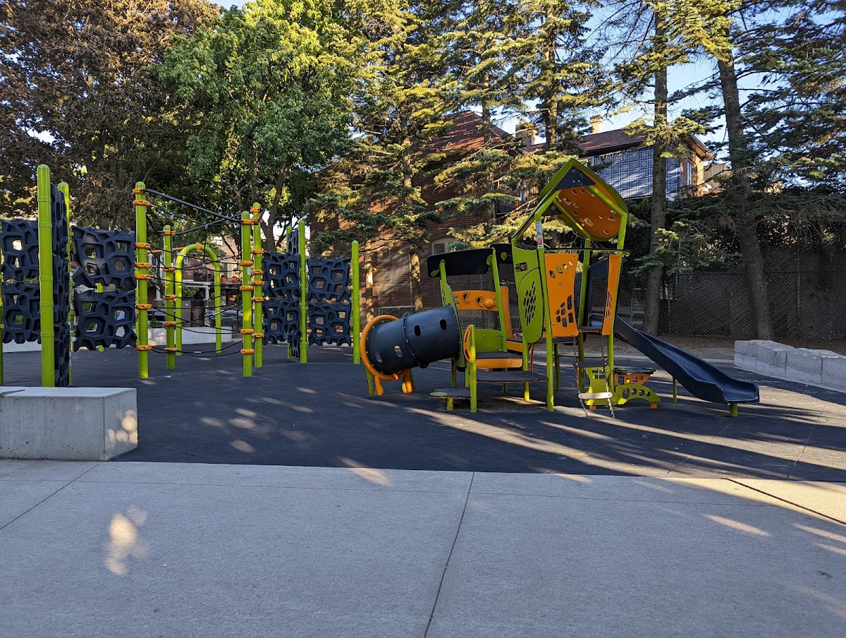 Langford Parkette — site photograph