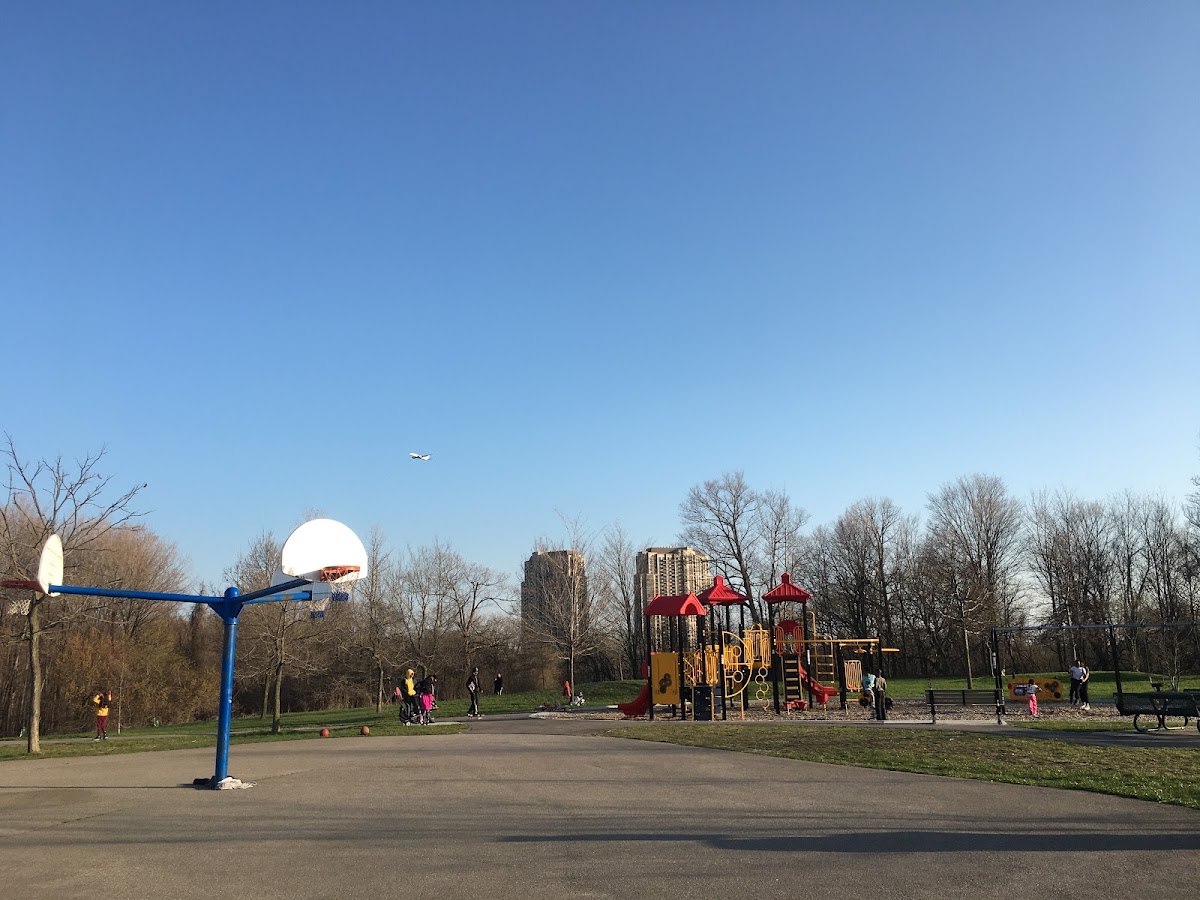 Humberline Park — site photograph