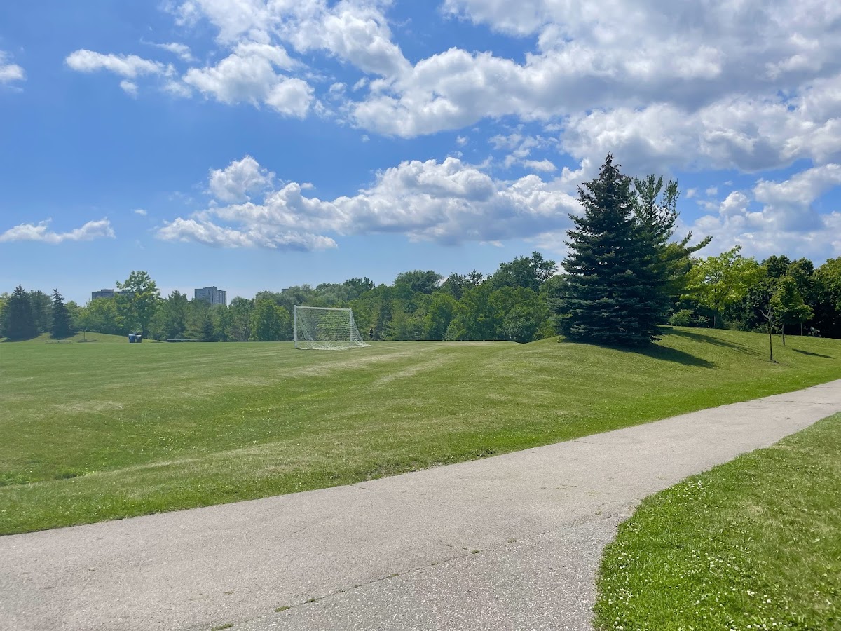 L'Amoreaux Sports Complex — site photograph